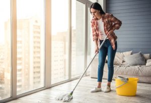 Linoleum reinigen und pflegen