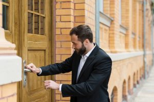 Haustüren reinigen